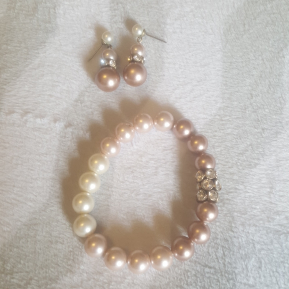 Givenchy costume jewelry  earings & bracelet